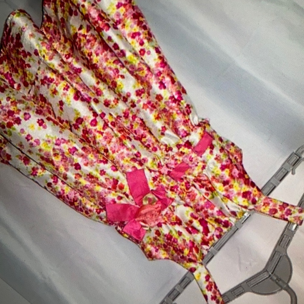 Adorable vibrant floral design kid’s blouse